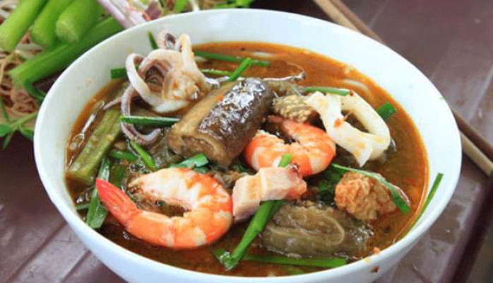 Bún mắm chợ Bà Chiểu thơm ngon đáng thử