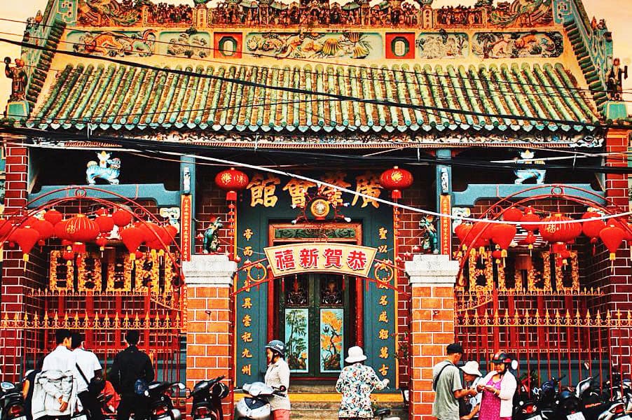 Chùa Ông - trung tâm tín ngưỡng của cộng đồng người Hoa