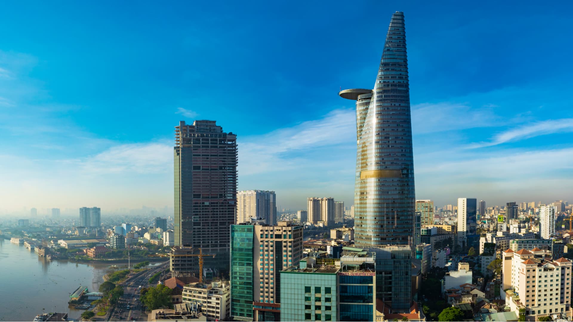 Ngắm thành phố từ trên cao (Bitexco Skydeck)
