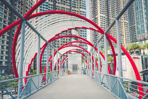 Cầu Vượt Đi Bộ (The Landmark 81 Walkway)