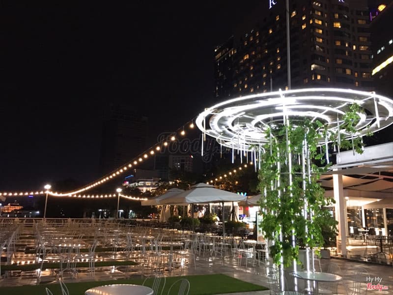 Waterbiz Coffee - Chill cùng sóng nước sông Sài Gòn