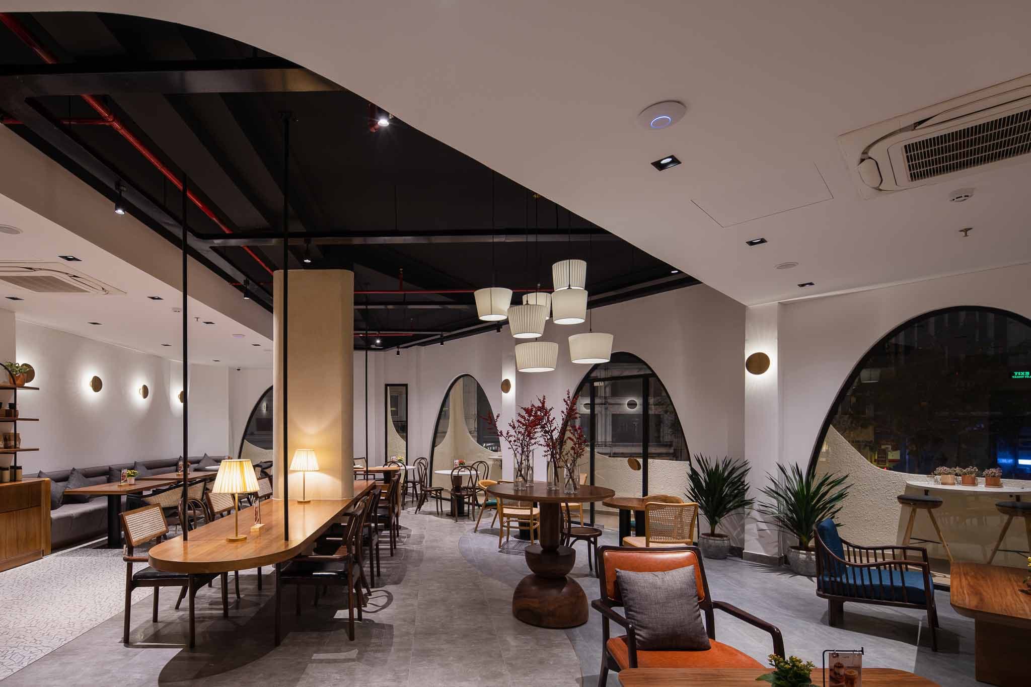 The Running Bean – Trạm Năng Lượng Giữa Trung Tâm