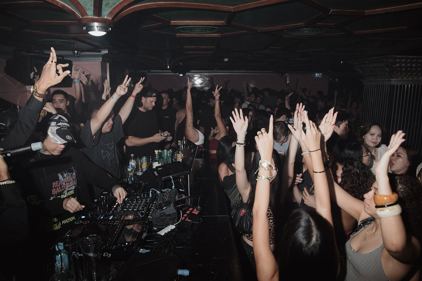 Bodega – Sự bất ngờ đằng sau cánh cửa "Cửa hàng tiện lợi"