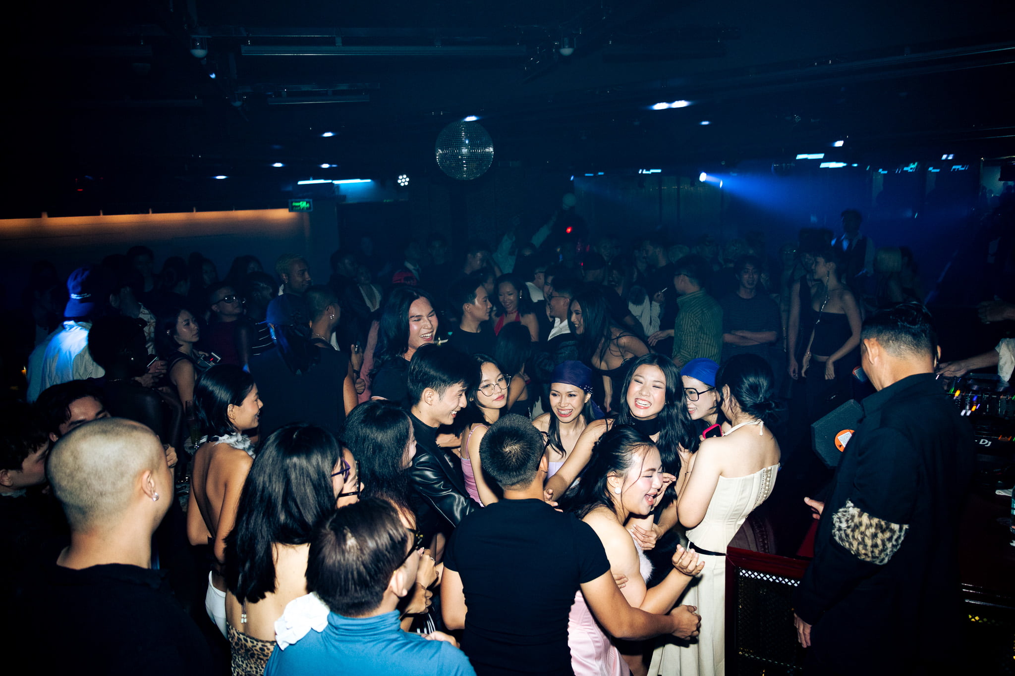 Boujee Saigon – Hộp đêm xa xỉ cho giới "Rich Kid"