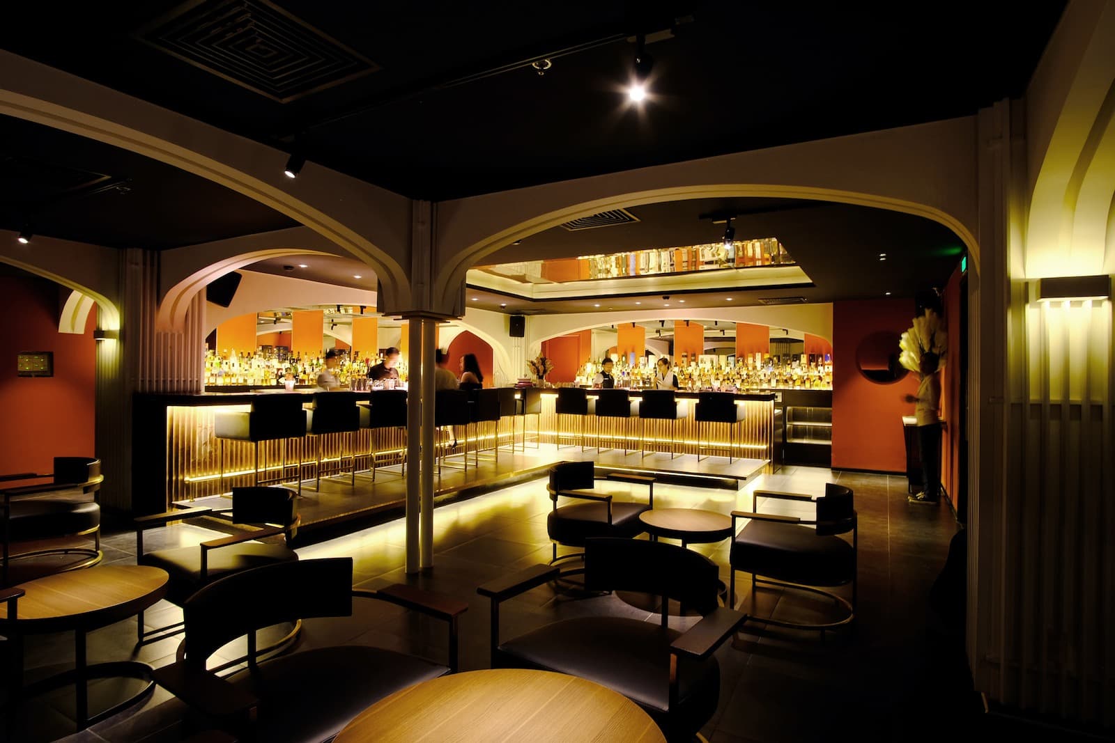 Rabbit Hole – Hành trình vào "hang thỏ" bí ẩn