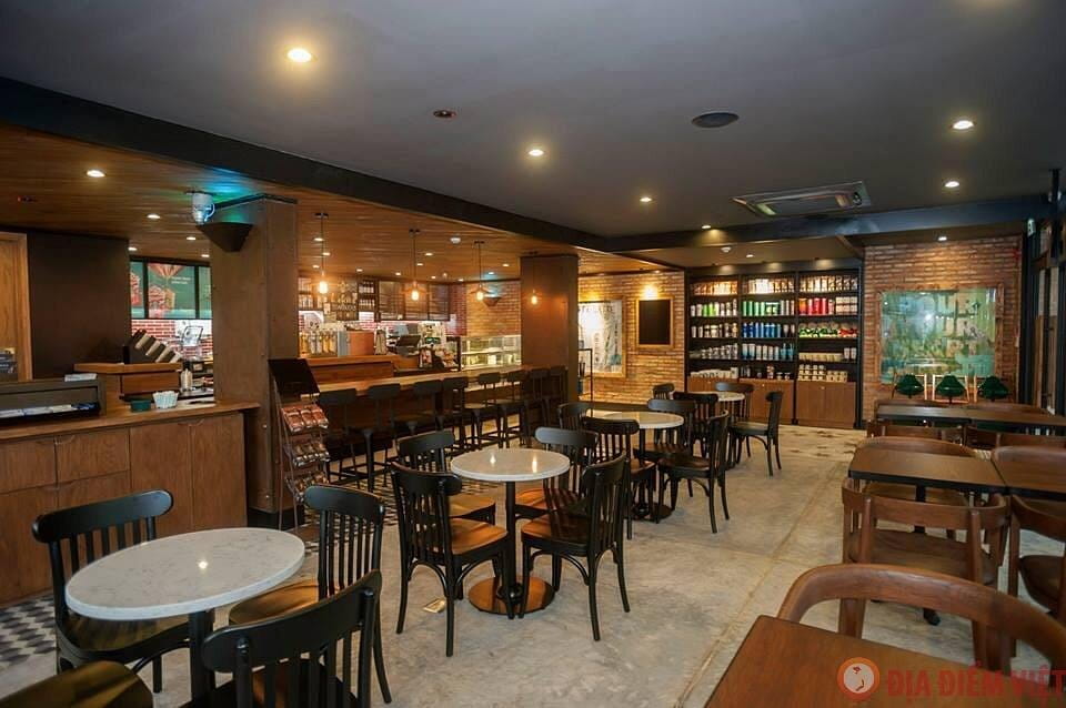 Starbucks Thảo Điền