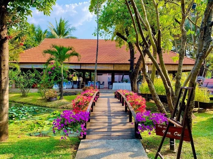Khu Du Lịch Văn Thánh (Quận Bình Thạnh) – Trung Thu Quê Nhà Giữa Lòng Phố Thị